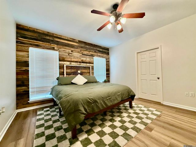 40471 Cross Creek Ave, Gonzales, LA 70737