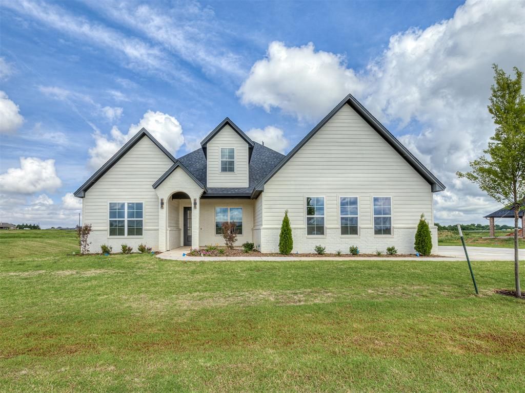 6901 Lake View Court, Cashion, OK 73016