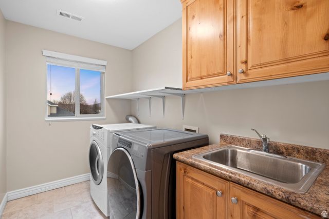 3116 W CURRENT CREEK DR, South Jordan, UT 84095