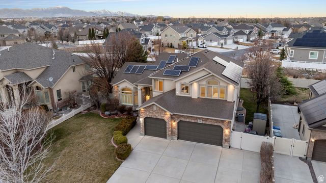 3116 W CURRENT CREEK DR, South Jordan, UT 84095
