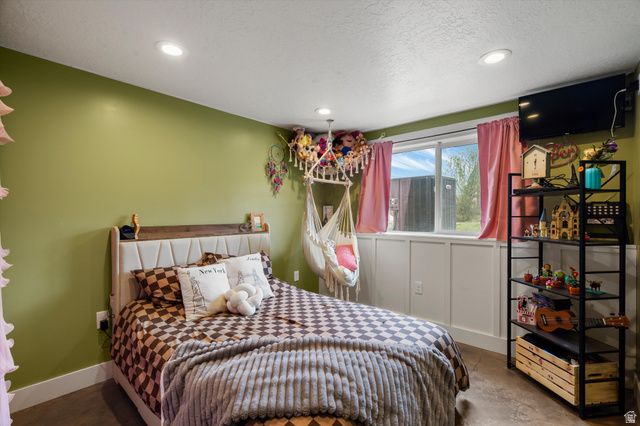 2444 N SIERRA DR, Eden, UT 84310