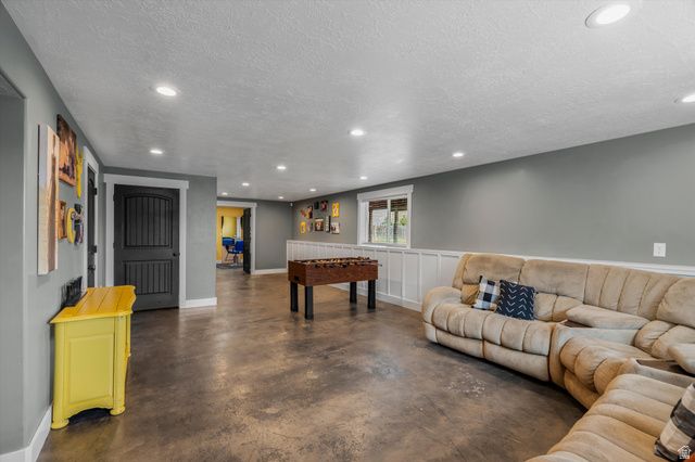 2444 N SIERRA DR, Eden, UT 84310