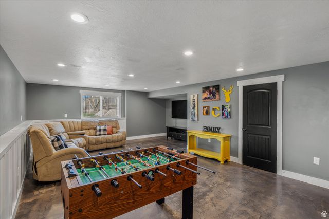 2444 N SIERRA DR, Eden, UT 84310
