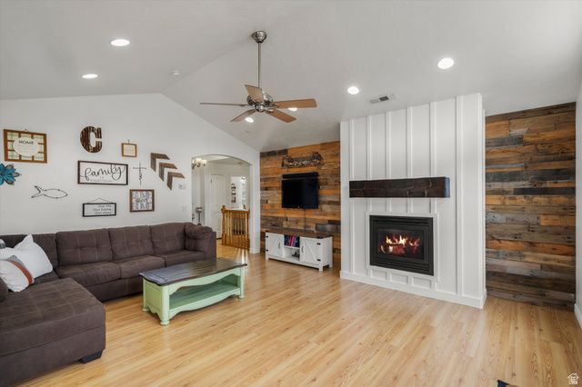 2444 N SIERRA DR, Eden, UT 84310