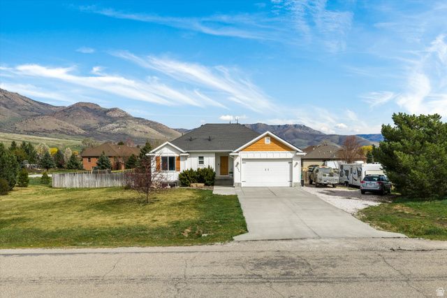 2444 N SIERRA DR, Eden, UT 84310