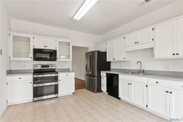4710 Revere Way, Northport, AL 35475