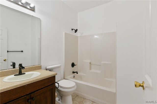 4710 Revere Way, Northport, AL 35475