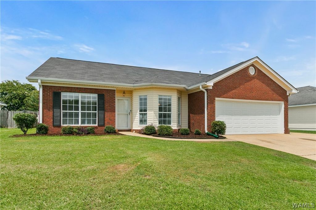 4710 Revere Way, Northport, AL 35475