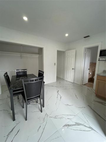 1081 NW 185th Dr A, Miami Gardens, FL 33169