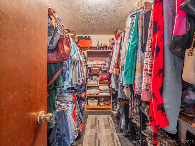 94 Rocky Ridge, Mcalester, OK 74501