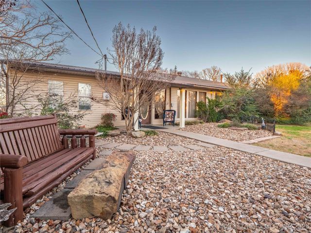 94 Rocky Ridge, Mcalester, OK 74501