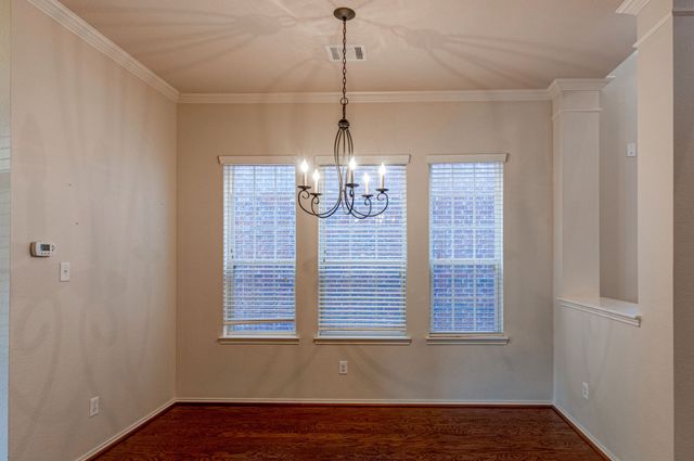 219 Knapford Station, Euless, TX 76040