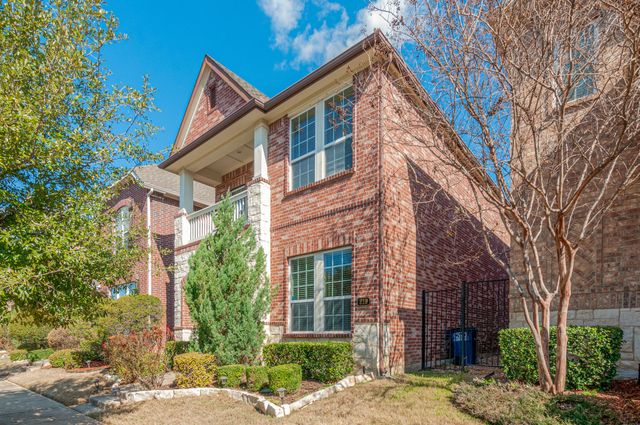 219 Knapford Station, Euless, TX 76040