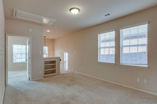 219 Knapford Station, Euless, TX 76040