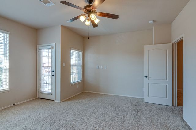219 Knapford Station, Euless, TX 76040
