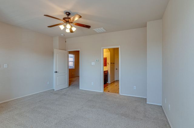 219 Knapford Station, Euless, TX 76040
