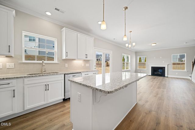 1434 Reading Court 86kl, Burlington, NC 27217