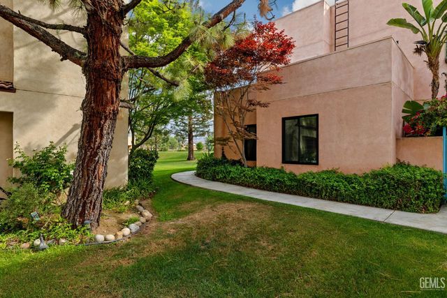 14500 Las Palmas Drive 22, Bakersfield, CA 93306