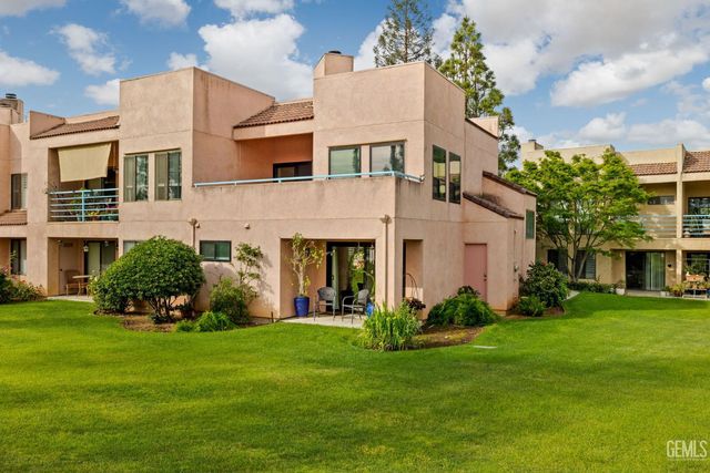 14500 Las Palmas Drive 22, Bakersfield, CA 93306