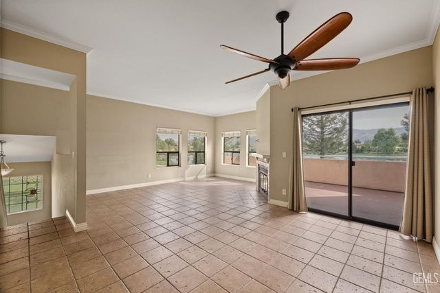 14500 Las Palmas Drive 22, Bakersfield, CA 93306