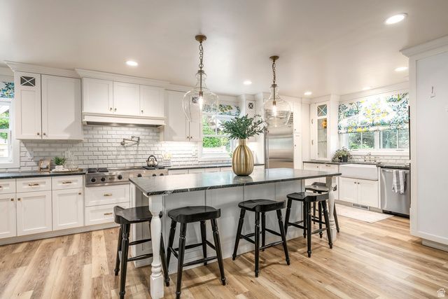 2263 S 2200 E, Salt Lake City, UT 84109
