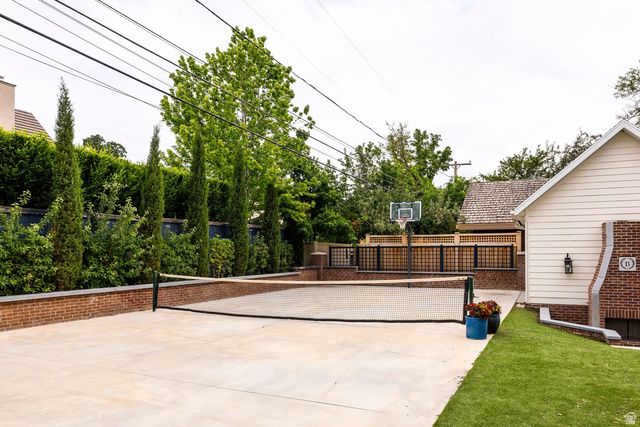 2263 S 2200 E, Salt Lake City, UT 84109