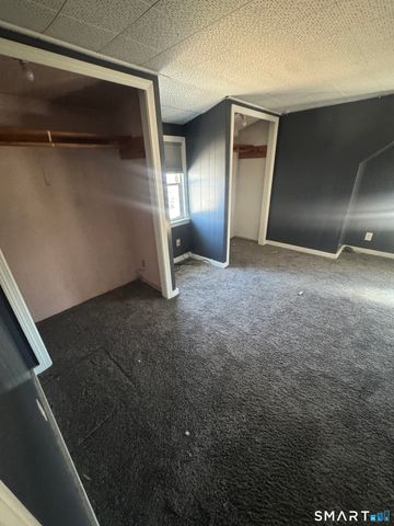 105 Crown Street, Bristol, CT 06010