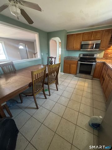 105 Crown Street, Bristol, CT 06010