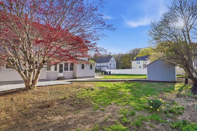 22 Demers St 1, Grafton, MA 01519