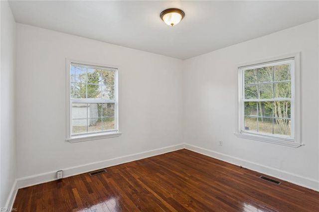 1152 Orcutt AVE, Newport News, VA 23607