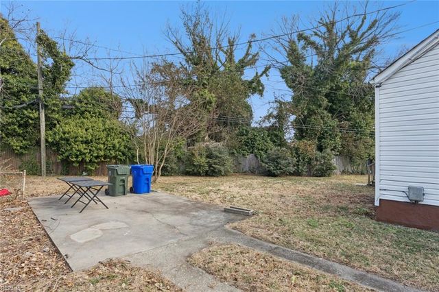 1152 Orcutt AVE, Newport News, VA 23607