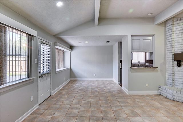 3443 Fountain Spring Drive, Houston, TX 77066