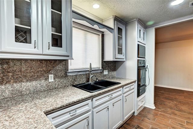 3443 Fountain Spring Drive, Houston, TX 77066