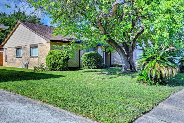3443 Fountain Spring Drive, Houston, TX 77066