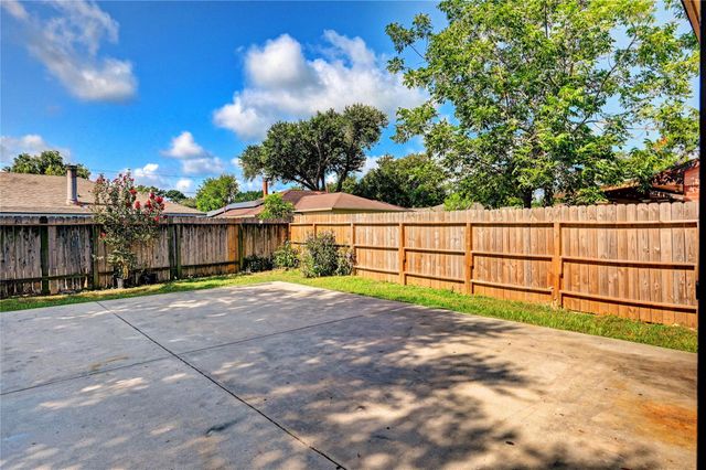 3443 Fountain Spring Drive, Houston, TX 77066