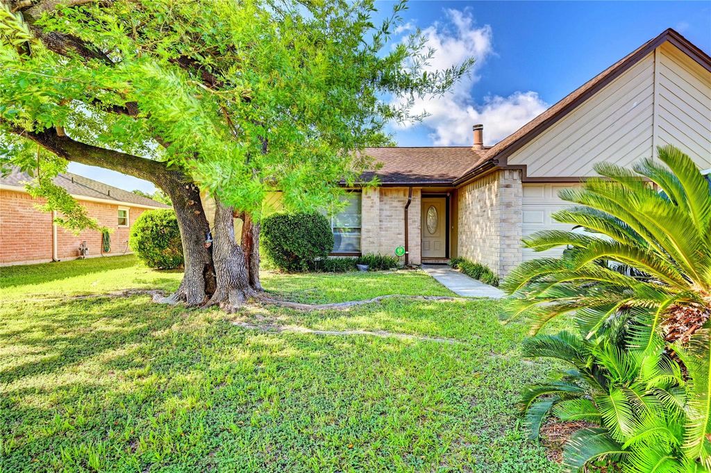 3443 Fountain Spring Drive, Houston, TX 77066