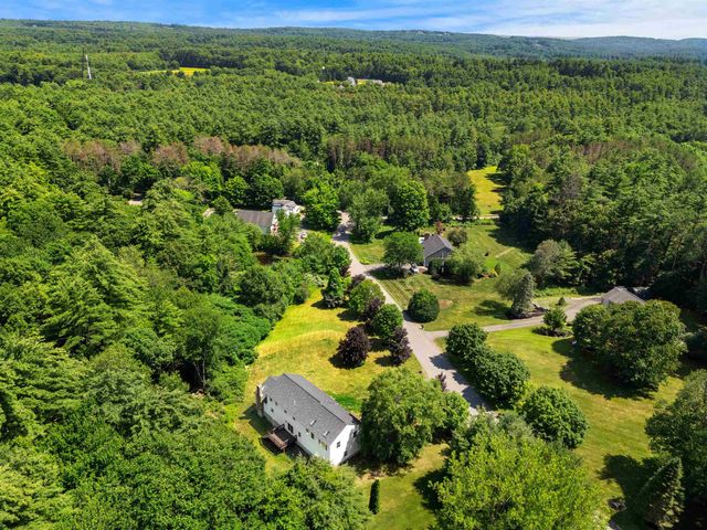 4 Elijah Hill Lane, Londonderry, NH 03053