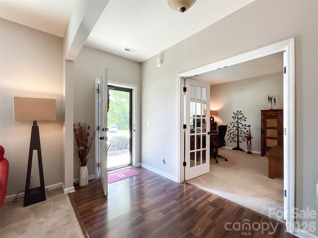 2005 Yellow Daisy Drive, Matthews, NC 28104