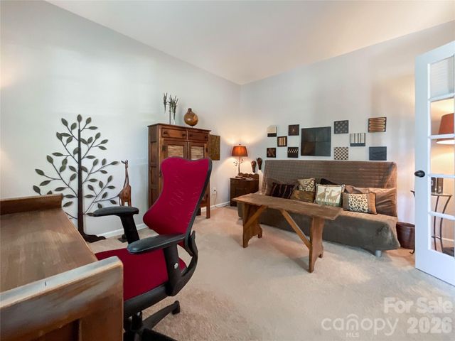 2005 Yellow Daisy Drive, Matthews, NC 28104