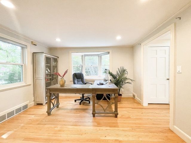 37 Emerson Rd, Winchester, MA 01890