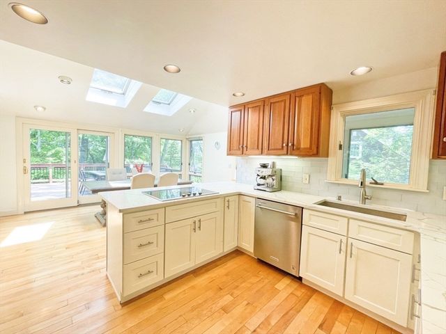 37 Emerson Rd, Winchester, MA 01890