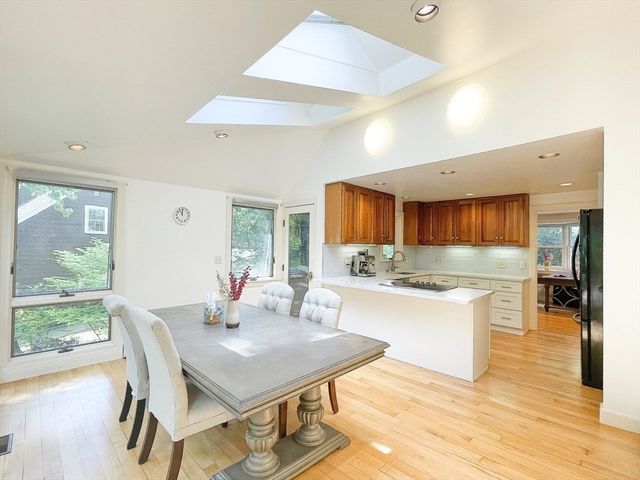 37 Emerson Rd, Winchester, MA 01890