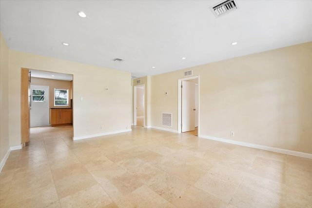 5432 NE 4th Terrace, Oakland Park, FL 33334