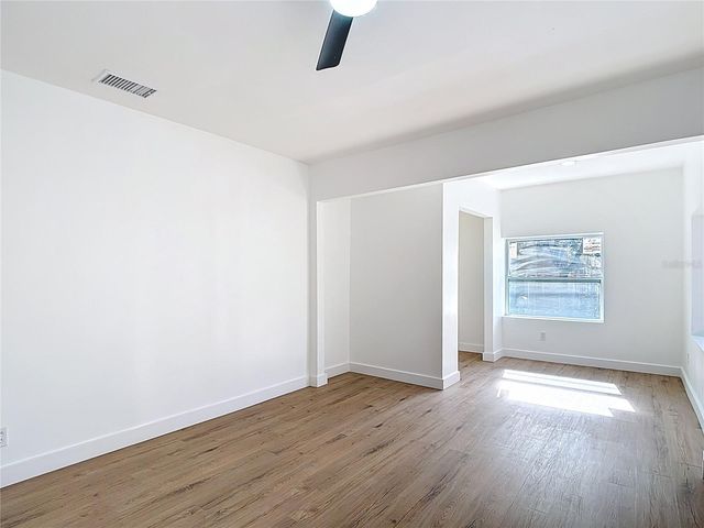 402 E VIRGINIA AVENUE, Tampa, FL 33603