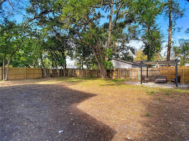 402 E VIRGINIA AVENUE, Tampa, FL 33603