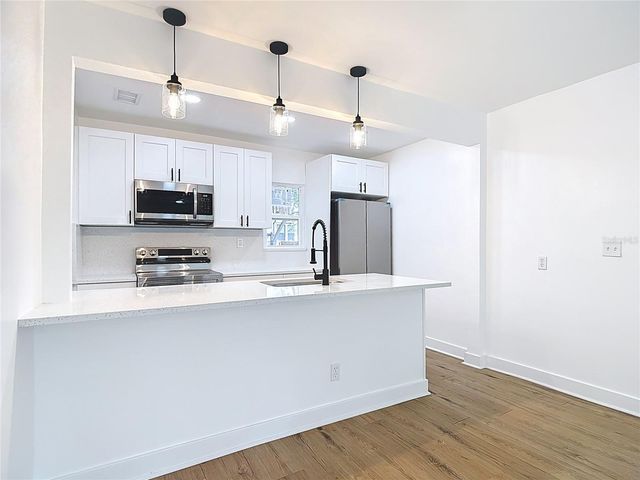 402 E VIRGINIA AVENUE, Tampa, FL 33603