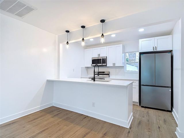 402 E VIRGINIA AVENUE, Tampa, FL 33603