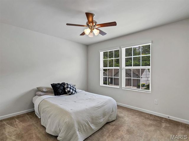 90 San Marino Parkway, Fenton, MO 63026