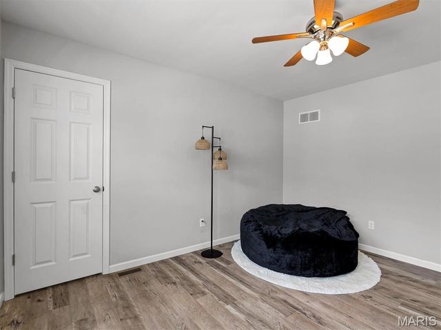 90 San Marino Parkway, Fenton, MO 63026