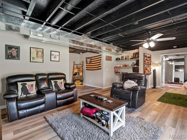 90 San Marino Parkway, Fenton, MO 63026